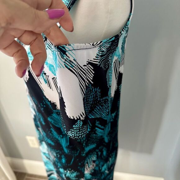 Michael Kors turquoise and black cold shoulder dress. - Picture 5 of 6